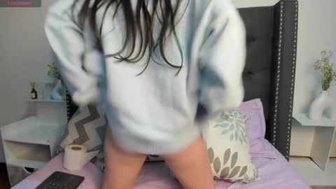 sttrawberry online show from 10.29.25