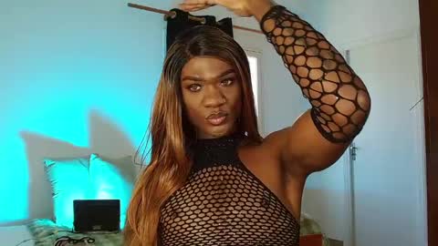 Snapshot of suannyklatten_ chatting on 02.09.25 Suanny Klatten It is my account independent online show from 02.09.25