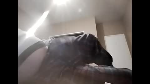 suavecito123828379 online show from 11.27.25