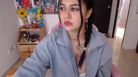 Snapshot of sub_nezuko_69 chatting on 09.24.25 sub_nezuko_69 online show from 09.24.25