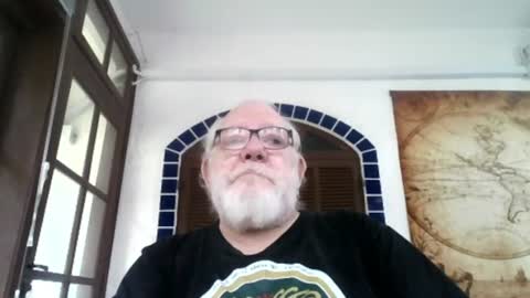 Snapshot of subbtmpig4u chatting on 06.11.26 SubBtmPig4U online show from 06.11.26