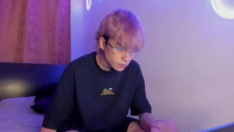 nico online show from 04.09.26