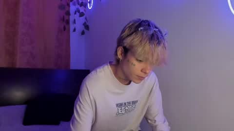 nico online show from 04.17.26