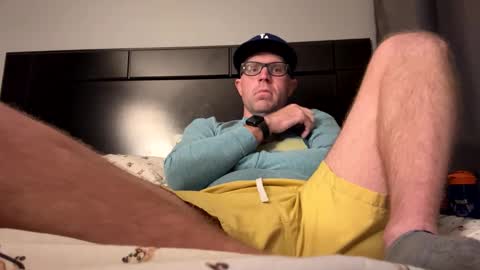Snapshot of submissivebrett373 chatting on 10.28.25 submissivebrett373 online show from 10.28.25