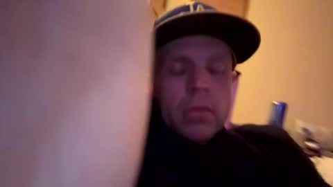 submissivebrett381 online show from 03.26.26