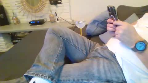 Snapshot of submissivguy chatting on 12.02.24 submissivguy online show from 12.02.24