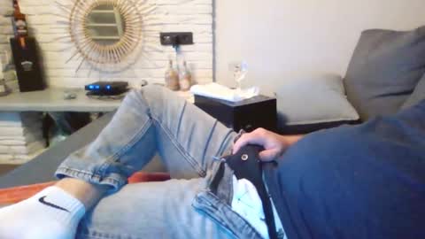 Snapshot of submissivguy chatting on 10.02.25 submissivguy online show from 10.02.25