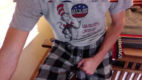 Submitted4u online show from 11.30.25