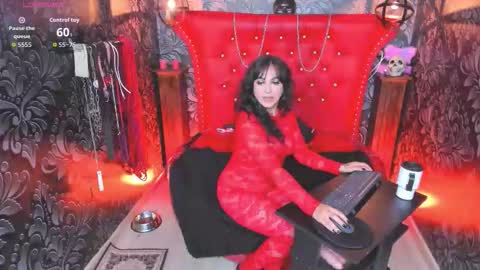 Yunna online show from 10.14.25