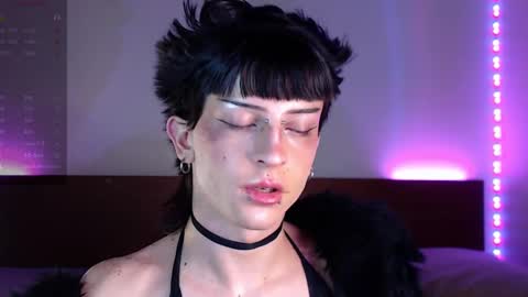 Angel  online show from 09.25.25