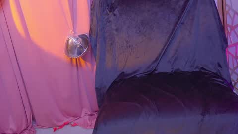 Succubus RoseMilk online show from 05.22.26