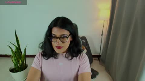 Snapshot of succubus_vitta chatting on 06.22.26 Vitta online show from 06.22.26