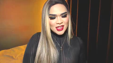 Snapshot of suckablecockoffreya chatting on 12.16.24 JADE ELYSE online show from 12.16.24