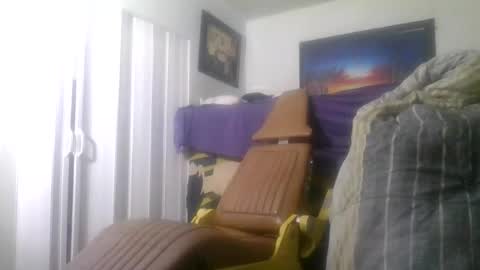 SUCKITU812 online show from 03.12.26