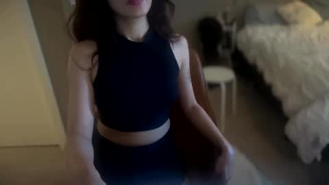 SaraSabeen online show from 02.27.25