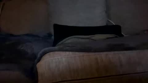 Snapshot of suckmywhitecock25 chatting on 01.14.25 suckmywhitecock25 online show from 01.14.25