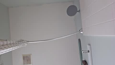 Snapshot of suckurclit40 chatting on 11.10.25 suckurclit40 online show from 11.10.25