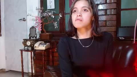 sue_sparkle online show from 12.22.25