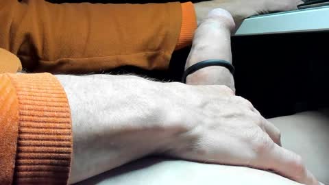 suedernorder online show from 12.27.24