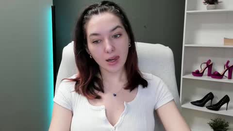 Megan online show from 03.18.26