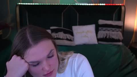 Snapshot of sugarbutty chatting on 11.05.25 Kate online show from 11.05.25