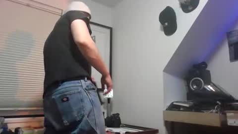 Sugar online show from 04.14.26