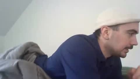 Snapshot of sugargay222 chatting on 06.16.26 Sugar online show from 06.16.26