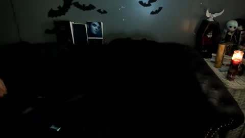 Sugary online show from 10.17.25