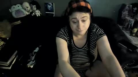 Snapshot of sugary_sweet chatting on 01.06.26 Sugary online show from 01.06.26