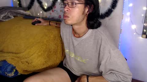 suggabrown_ online show from 01.05.25