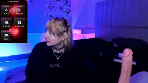 Snapshot of sukifuyu__ chatting on 12.06.24 online show from 12.06.24