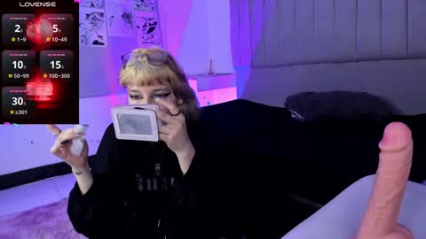 Snapshot of sukifuyu__ chatting on 12.09.24 online show from 12.09.24