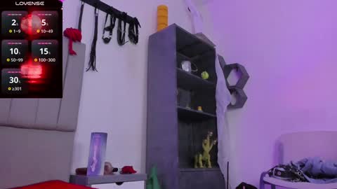 Snapshot of sukifuyu__ chatting on 02.05.25 online show from 02.05.25