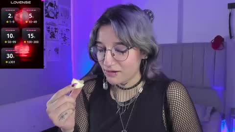 Snapshot of sukifuyu__ chatting on 03.07.25 online show from 03.07.25