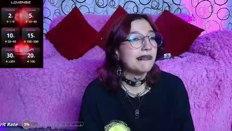 Snapshot of sukifuyu__ chatting on 10.14.25 online show from 10.14.25