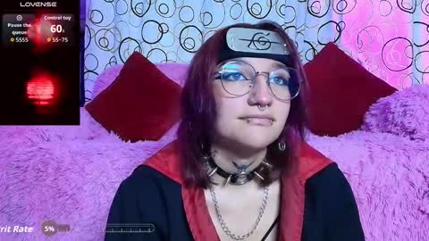 Snapshot of sukifuyu__ chatting on 10.17.25 online show from 10.17.25