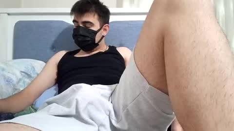 Snapshot of sullyniko chatting on 10.05.25 Niko online show from 10.05.25