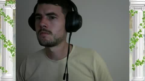 Snapshot of sultansgirls chatting on 02.05.26 The Sultan online show from 02.05.26