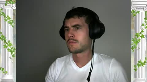 Snapshot of sultansgirls chatting on 02.10.26 The Sultan online show from 02.10.26