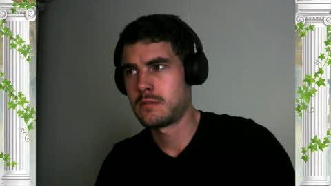 Snapshot of sultansgirls chatting on 02.21.26 The Sultan online show from 02.21.26