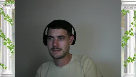 Snapshot of sultansgirls chatting on 02.28.26 The Sultan online show from 02.28.26