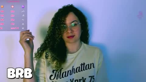 Snapshot of sultrysecrets_ chatting on 09.16.25 Ann online show from 09.16.25