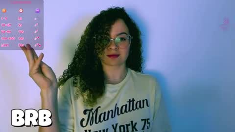 Snapshot of sultrysecrets_ chatting on 10.10.25 Ann online show from 10.10.25