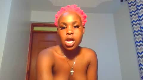 Snapshot of sulwe_ chatting on 12.15.25 sulwe_ online show from 12.15.25