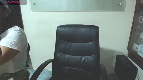 summer_girls01 online show from 01.13.25