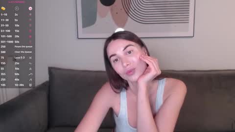 Snapshot of summer_time13 chatting on 11.18.25 Liby online show from 11.18.25