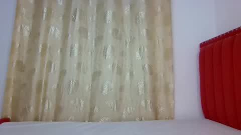 Snapshot of summer_ty chatting on 02.23.26 summer online show from 02.23.26