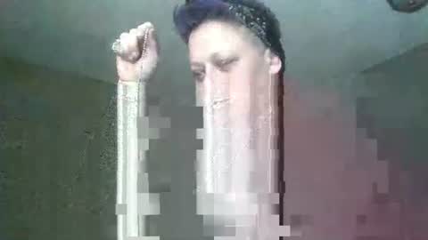 Summer Divine online show from 11.22.25