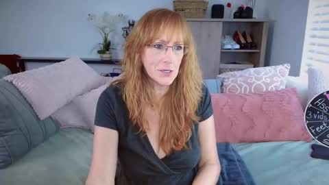 SummerKnightzzz online show from 01.22.25