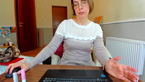 summerliza online show from 01.10.25